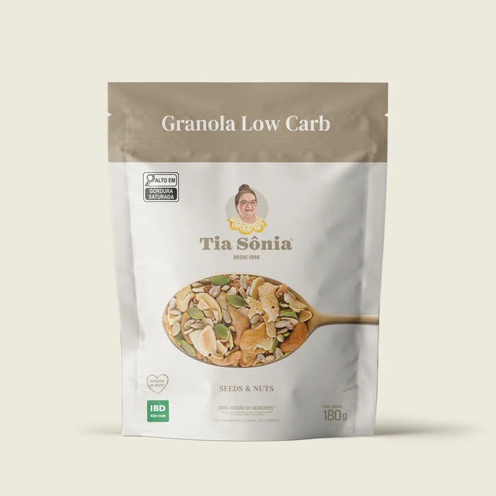 02---180G--GRANOLA-LOW-CARB----STAND-UP-POUSH