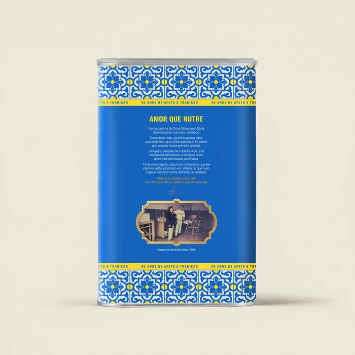 MOCKUP- LATA SEM CINTA VERSO_ (1)