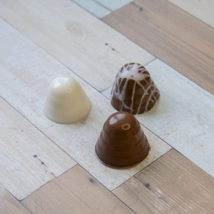 Forma de Chocolate Bombom Dantop 30g (10 uni) em Acetato - BWB (2)