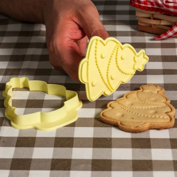 Cortador com Carimbo Árvore de Natal (2pcs) - BlueStar (3)