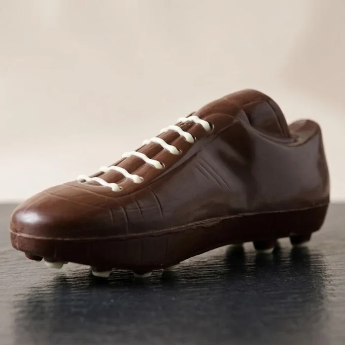 Forma de Chocolate Chuteira (320g) Acetato e Silicone - BWB (10)