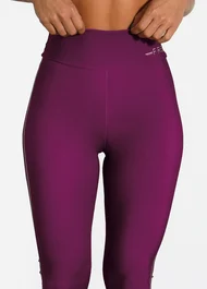 ref-300-leg-4