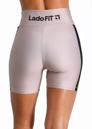 ref-348-sho-6