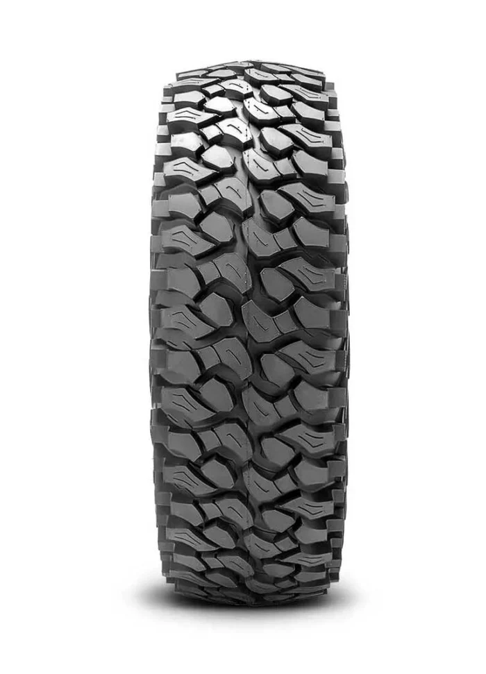 Mike-Cafro-uses-obor-RocScraper-tires2-738x1024
