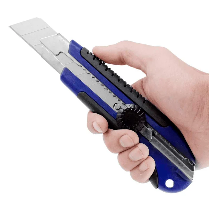 Estilete Profissional 25mm Cabo Emborrachado 1903190 Irwin (zoom)